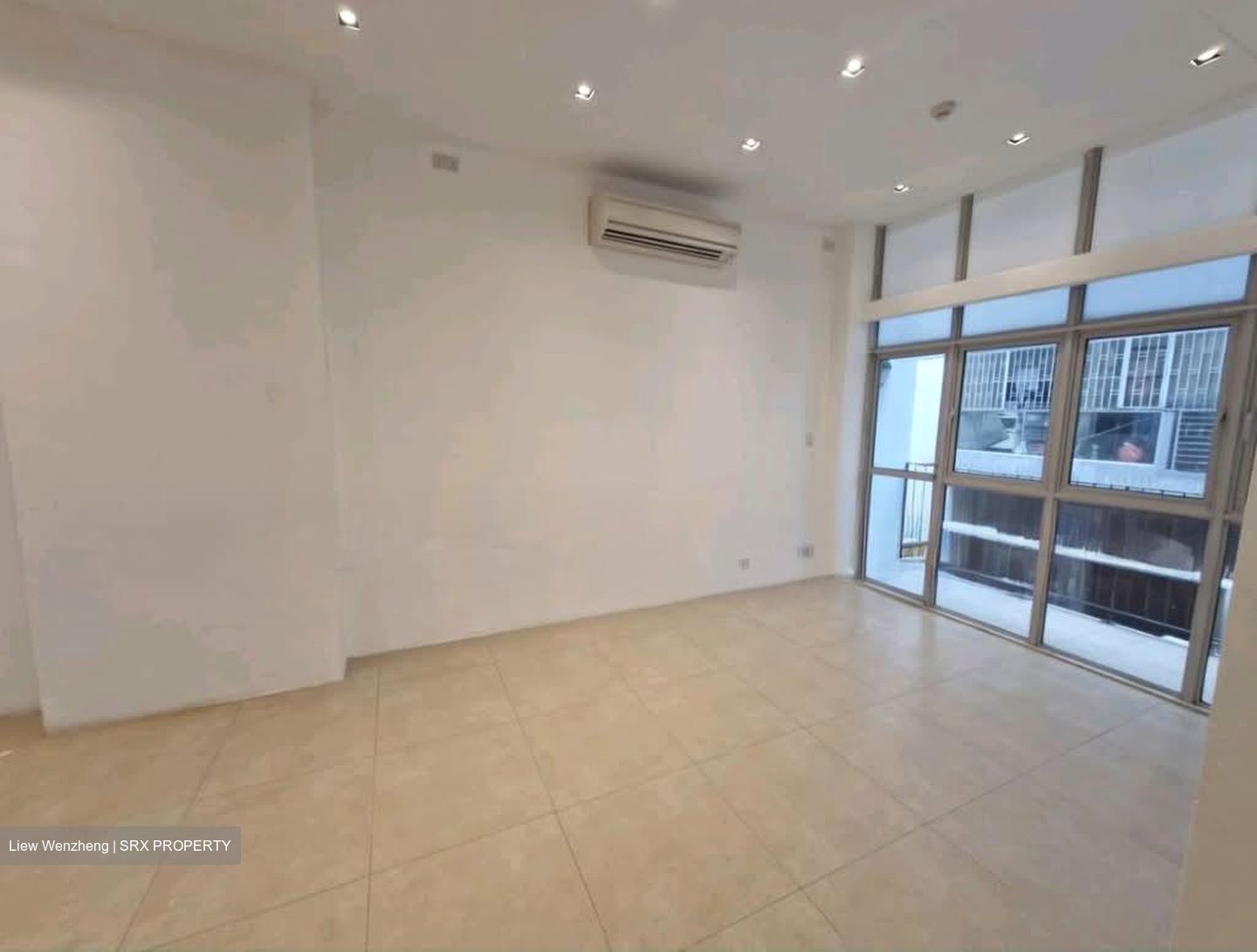Serangoon Road (D8), Shop House #570509101